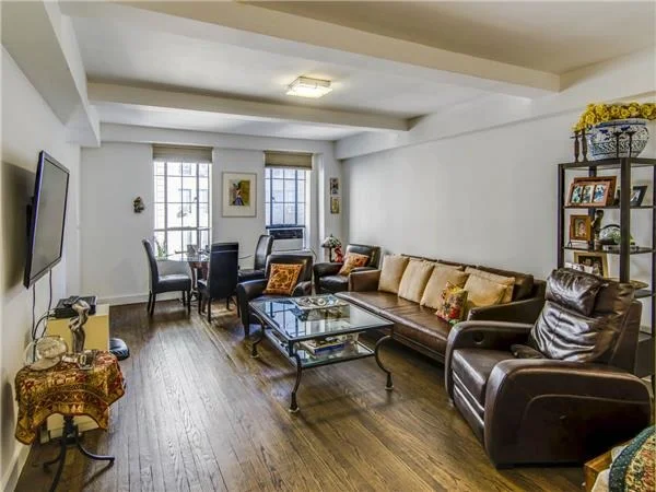 Unit for sale at 333 W 56th Street, Manhattan, NY 10019