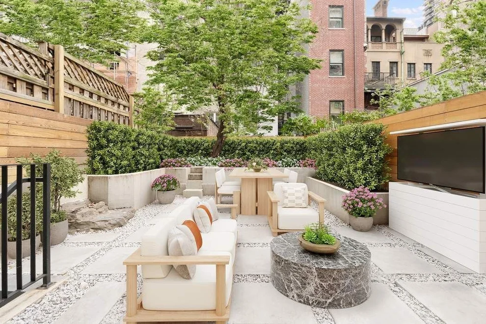 Unit for sale at 221 E 48th Street, Manhattan, NY 10017