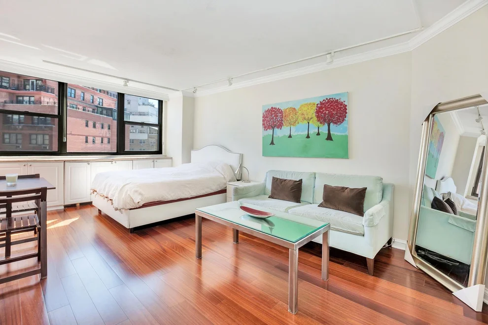 Unit for sale at 225 E 36th Street, Manhattan, NY 10016