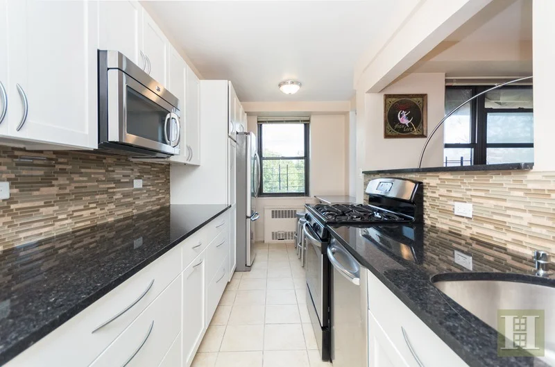 Unit for sale at 3103 FAIRFIELD Avenue, Bronx, NY 10463