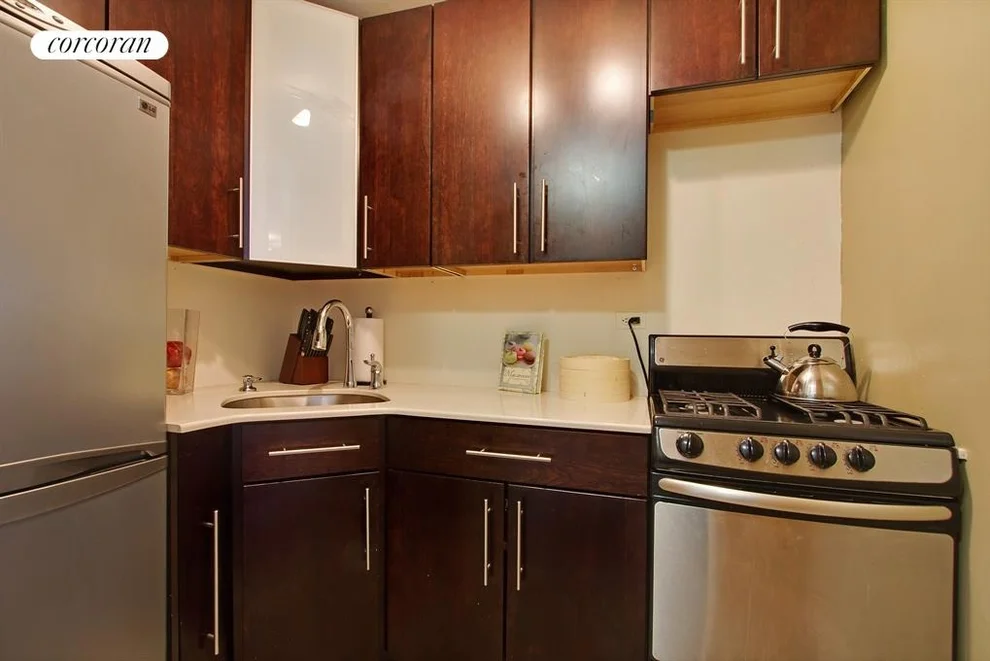 Unit for sale at 185 HALL Street, Brooklyn, NY 11205