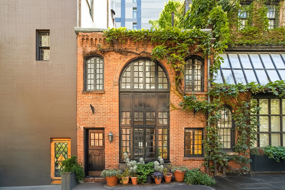 Unit for sale at 4 SNIFFEN Court, Manhattan, NY 10016