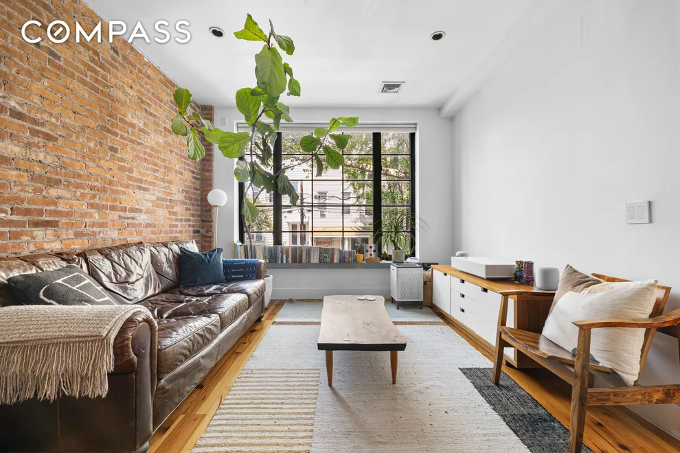 Unit for sale at 174 Jackson Street, Brooklyn, NY 11211