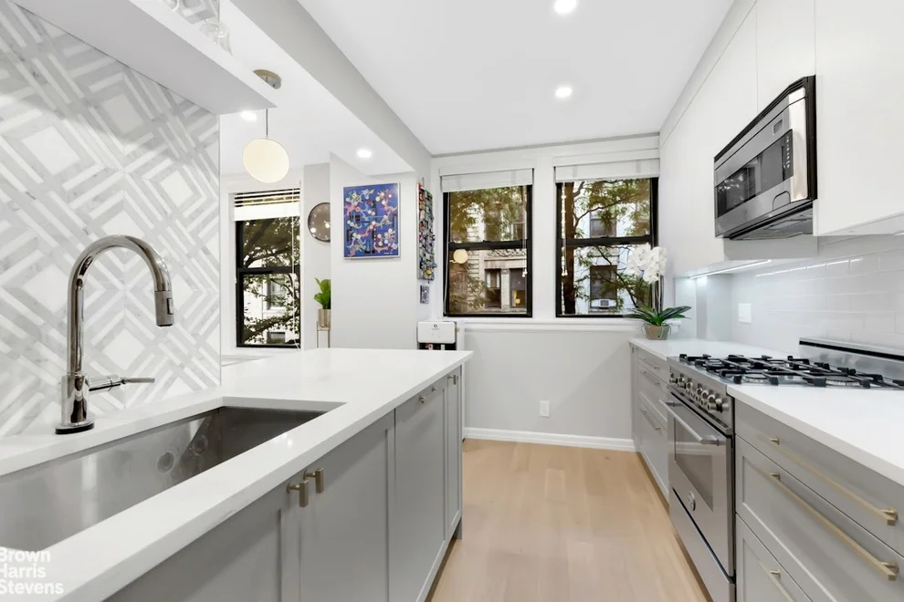 Unit for sale at 74 W 68TH Street, Manhattan, NY 10023