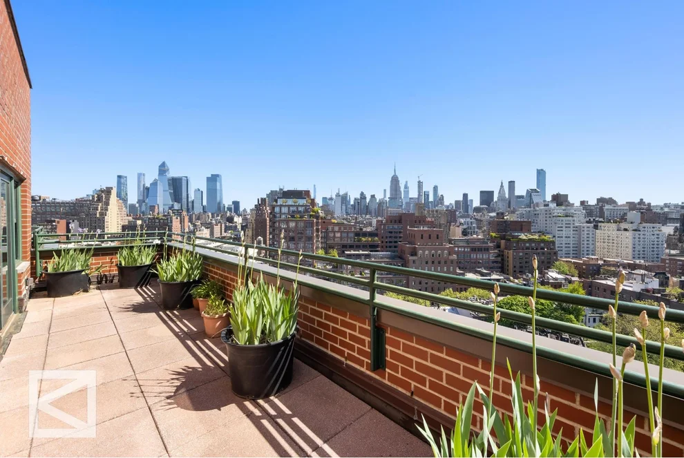 Unit for sale at 15 CHARLES Street, Manhattan, NY 10014
