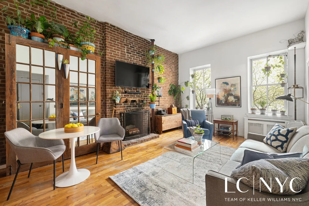 Unit for sale at 460 W 23rd Street, Manhattan, NY 10011
