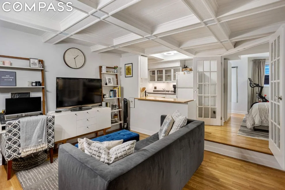 Unit for sale at 4 Lexington Avenue, Manhattan, NY 10010
