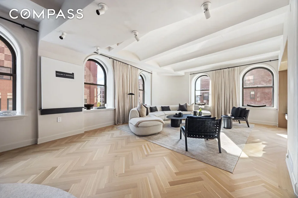 Unit for sale at 275 W 10th Street, Manhattan, NY 10014