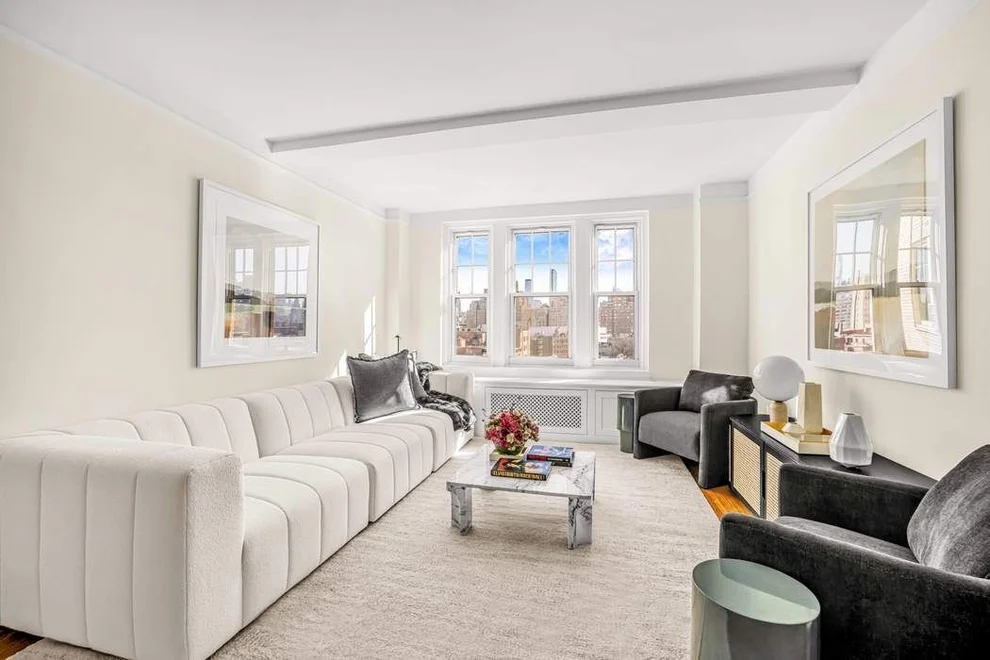 Unit for sale at 302 W 12th Street, Manhattan, NY 10014