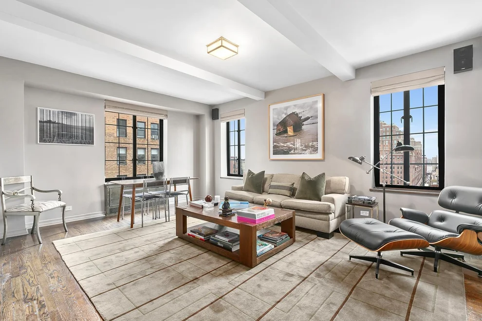 Unit for sale at 201 W 16TH Street, Manhattan, NY 10011