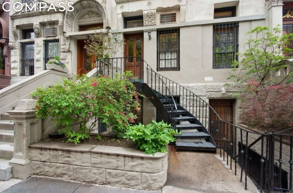 Unit for sale at 53 W 76th Street, Manhattan, NY 10024