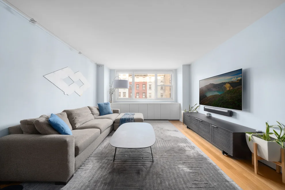 Unit for sale at 77 7TH Avenue, Manhattan, NY 10011