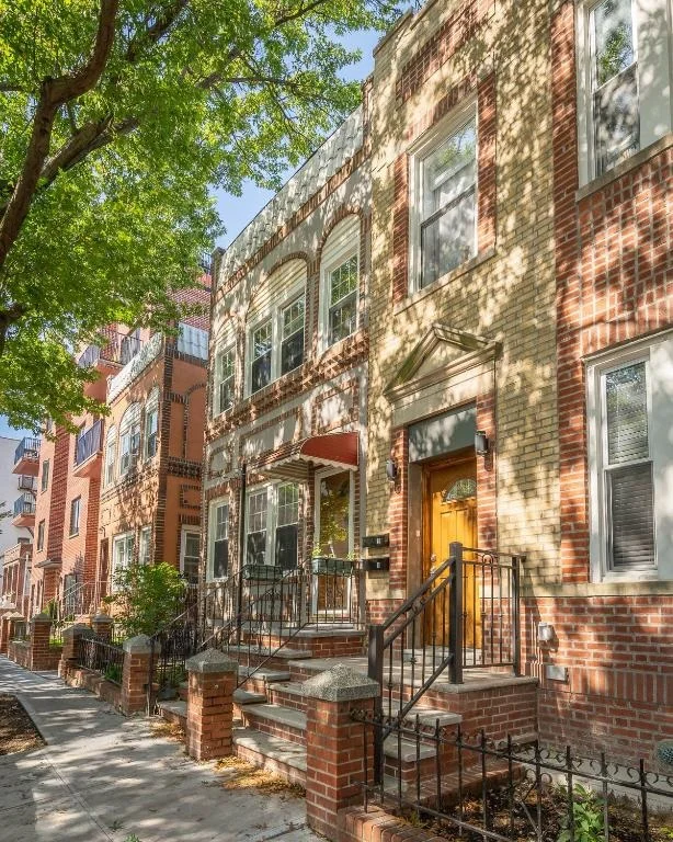 Unit for sale at 25-68 34th Street, Queens, NY 11103