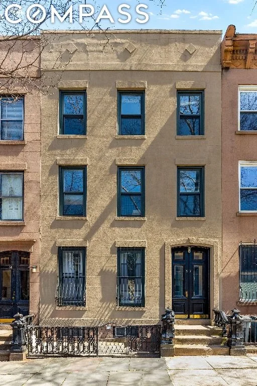 Unit for sale at 87 Vanderbilt Avenue, Brooklyn, NY 11205