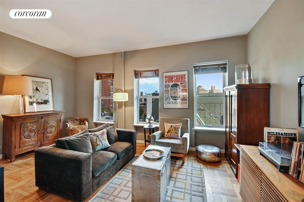 Unit for sale at 237 W 11TH Street, Manhattan, NY 10014