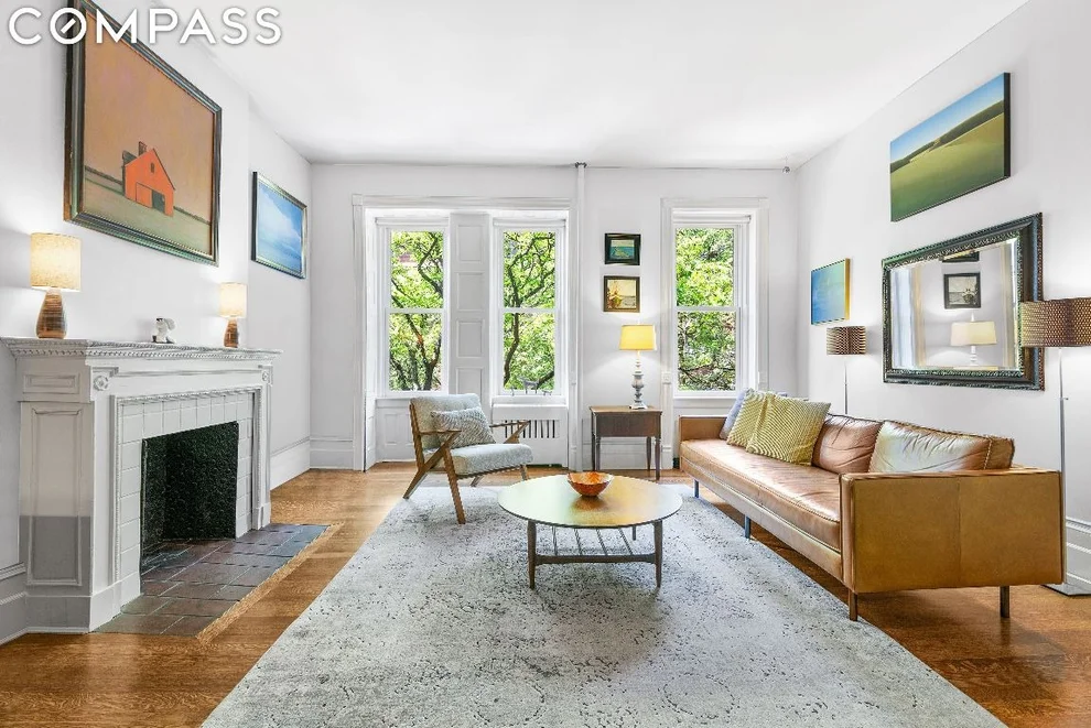 Unit for sale at 151 W 85th Street, Manhattan, NY 10024