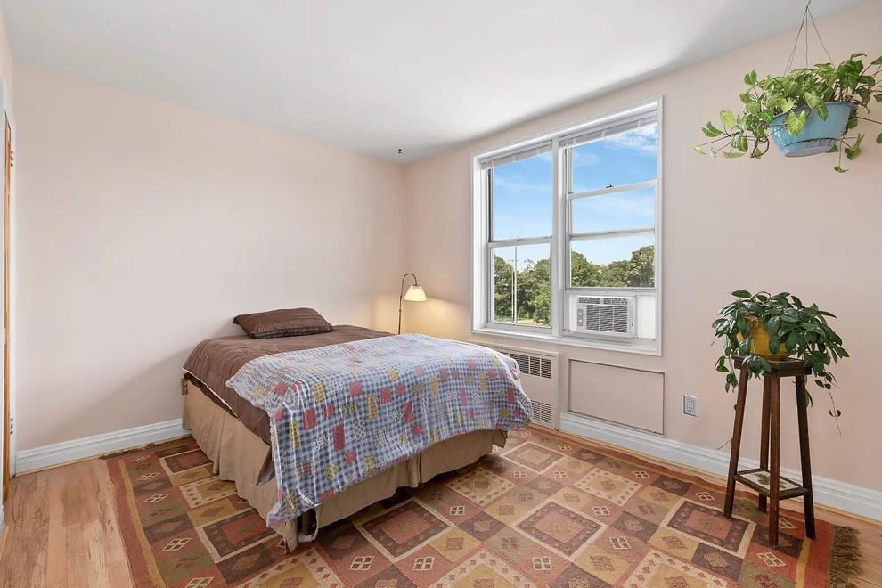 Unit for sale at 67-50 Thornton Place, Queens, NY 11375