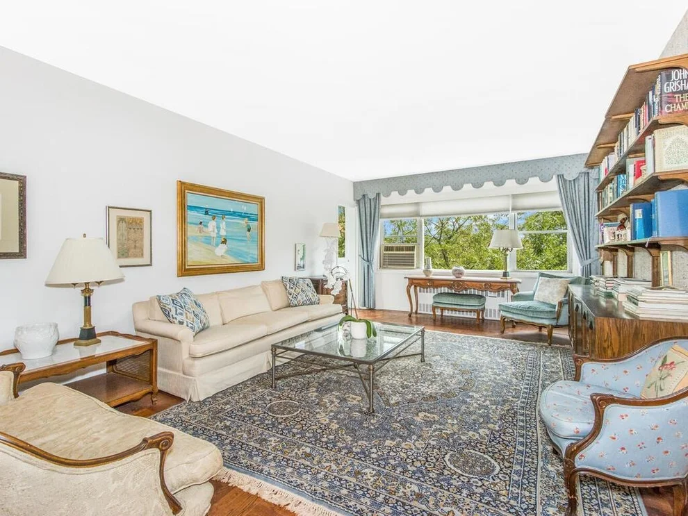 Unit for sale at 750 KAPPOCK Street, Bronx, NY 10463