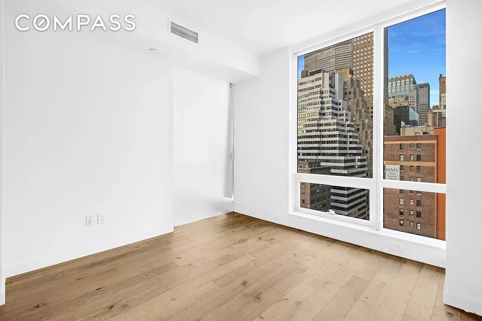 Unit for sale at 325 Lexington Avenue, Manhattan, NY 10016