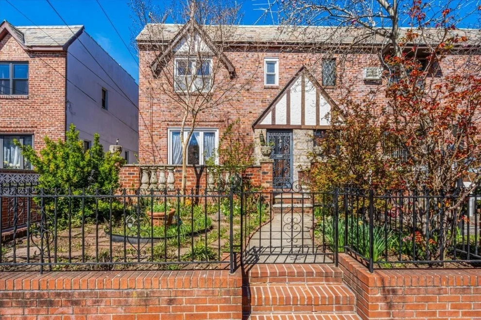 Unit for sale at 25-66 47th Street, Queens, NY 11103