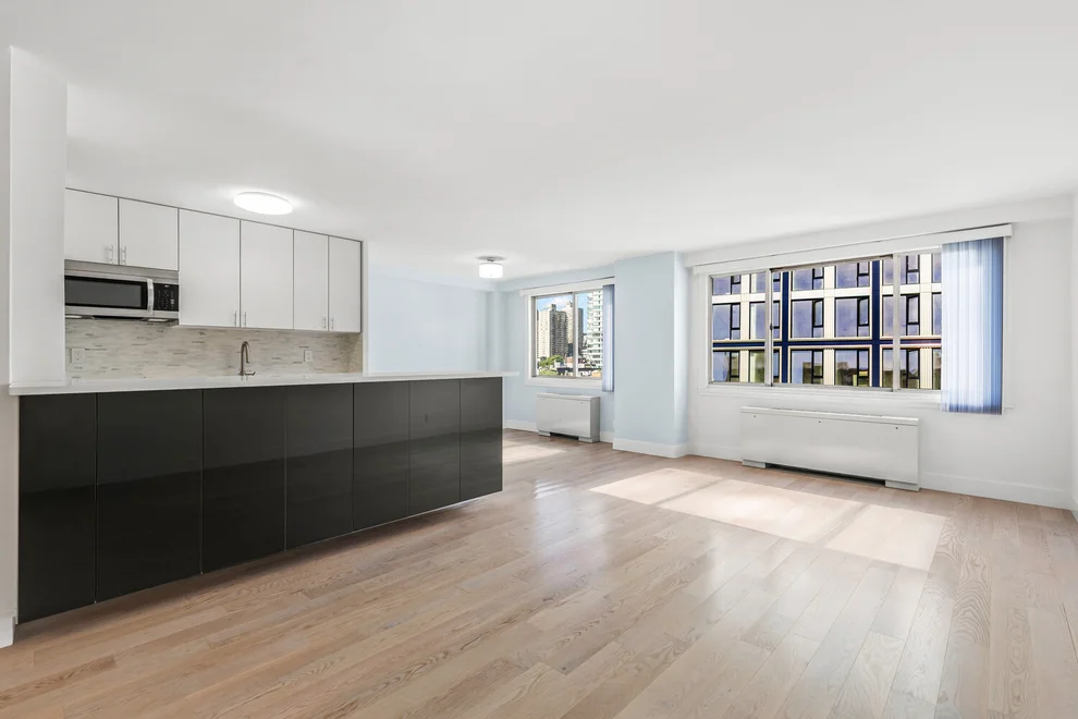 Unit for sale at 401 E 86TH Street, Manhattan, NY 10028