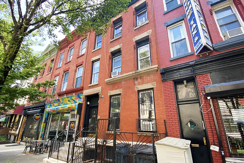 Unit for sale at 735 FRANKLIN Avenue, Brooklyn, NY 11238