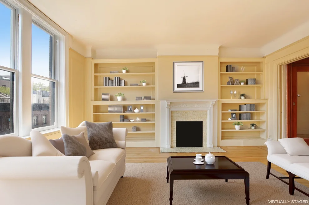 Unit for sale at 31 W 12TH Street, Manhattan, NY 10011