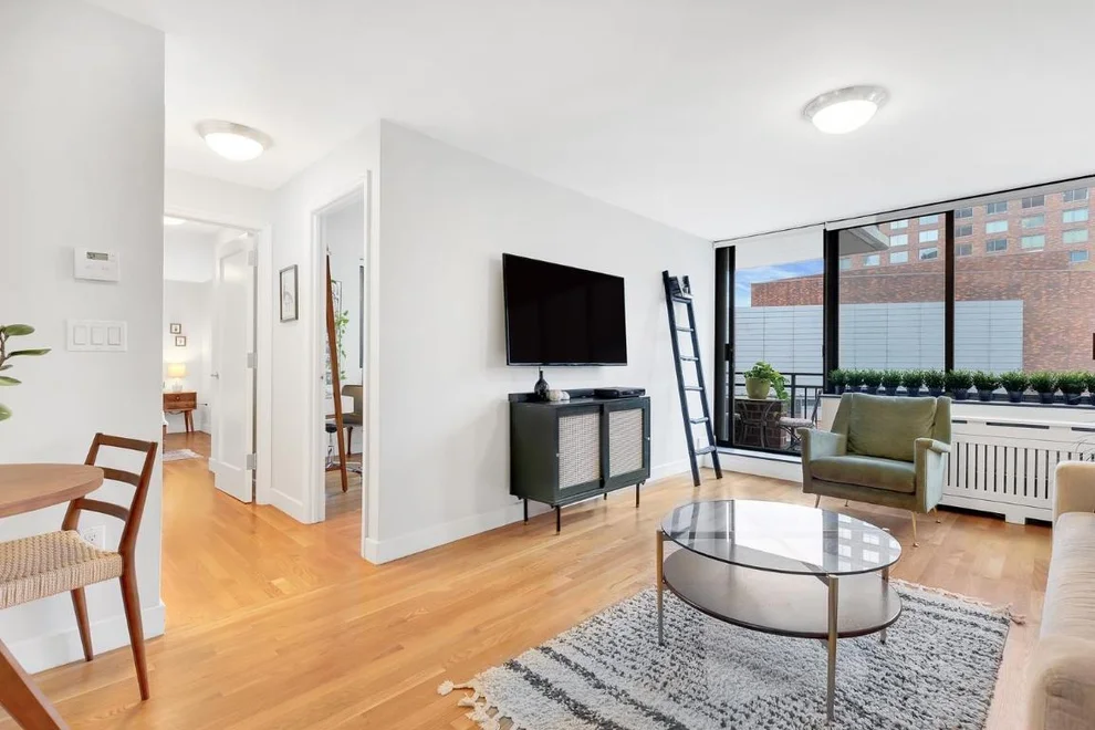 Unit for sale at 1991 BROADWAY, Manhattan, NY 10023