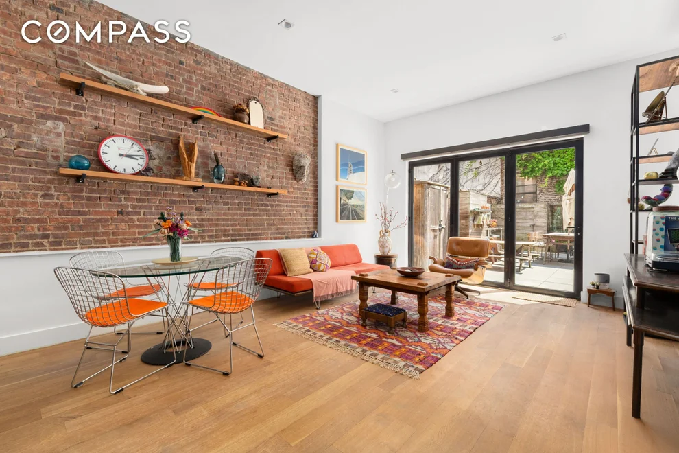 Unit for sale at 172 N 10th Street, Brooklyn, NY 11211