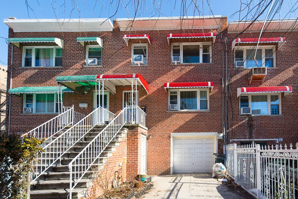 Unit for sale at 3720 Bronxwood Avenue, Bronx, NY 10469