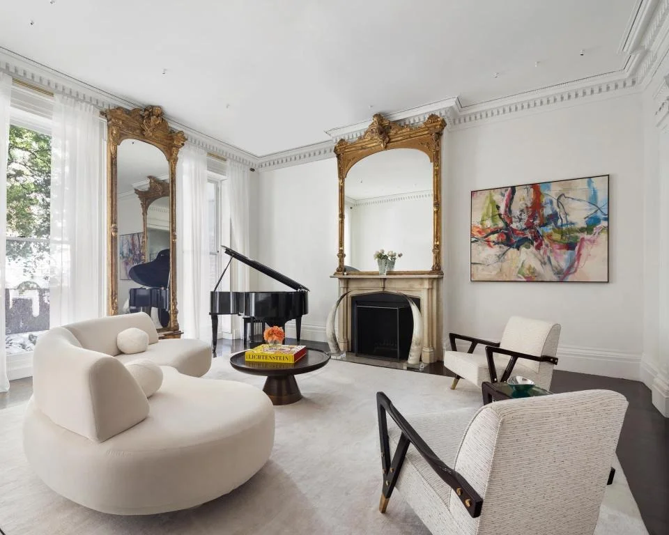 Unit for sale at 118 W 12TH Street, Manhattan, NY 10011