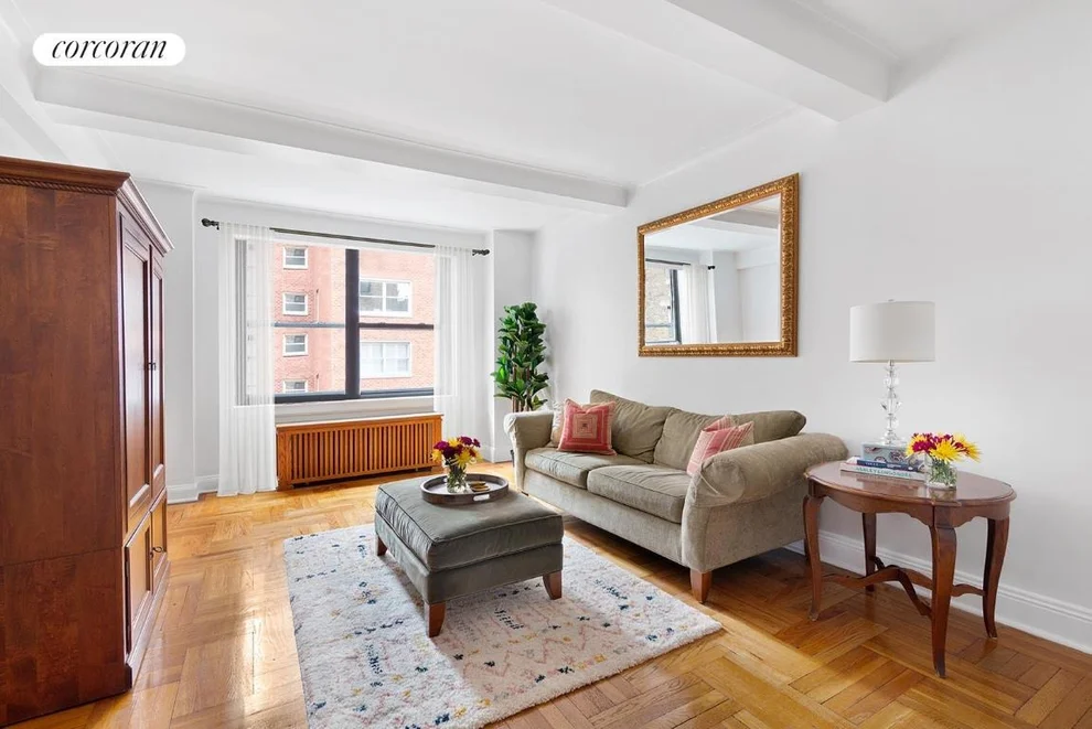Unit for sale at 245 E 72ND Street, Manhattan, NY 10021