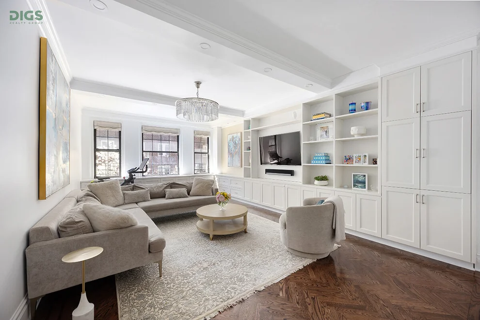 Unit for sale at 161 W 75TH Street, Manhattan, NY 10023