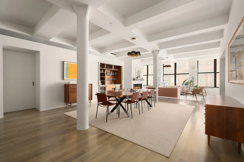 Unit for sale at 8 W 19TH Street, Manhattan, NY 10011
