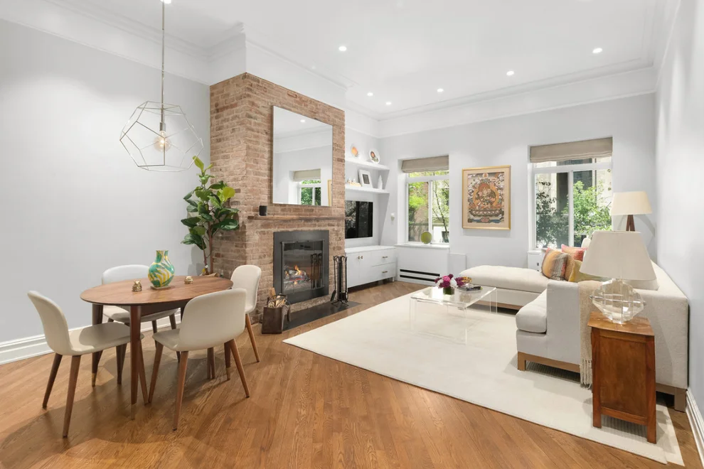 Unit for sale at 228 W 21ST Street, Manhattan, NY 10011