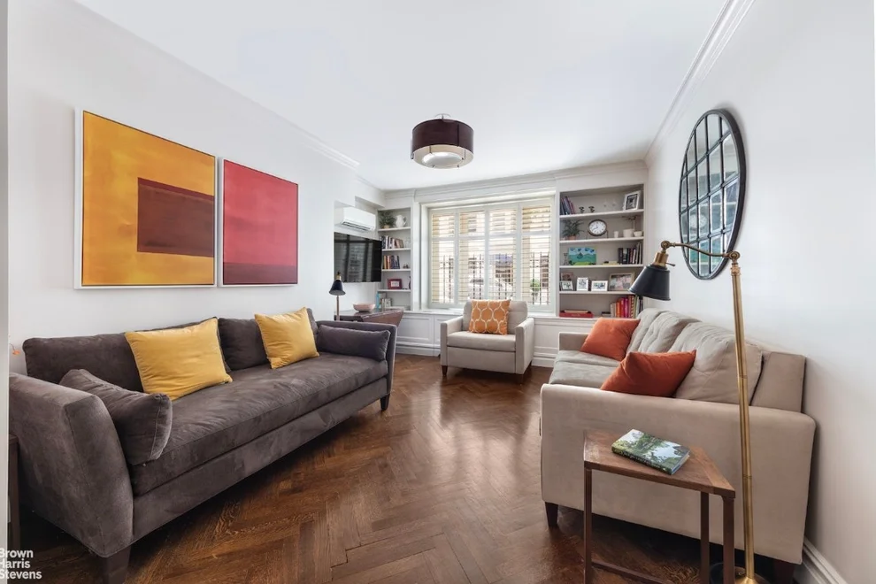 Unit for sale at 235 W 71ST Street, Manhattan, NY 10023