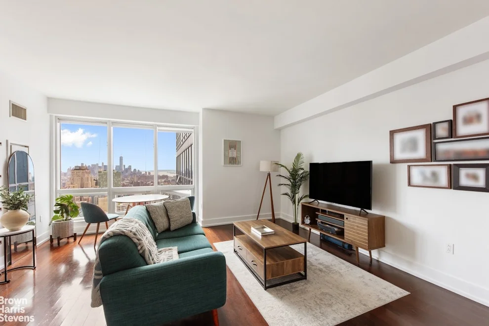 Unit for sale at 350 W 42ND Street, Manhattan, NY 10036