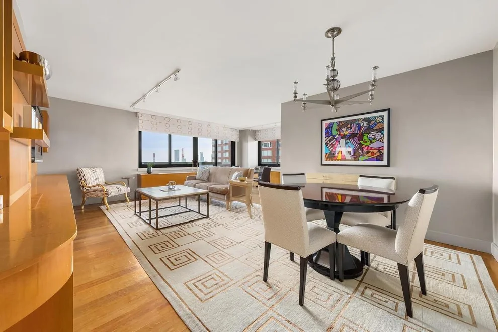 Unit for sale at 515 E 72ND Street, Manhattan, NY 10021