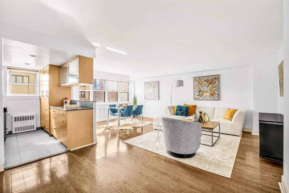 Unit for sale at 155 E 38th Street, Manhattan, NY 10016