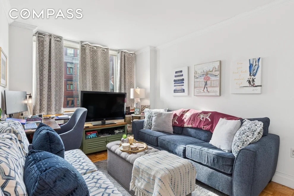 Unit for sale at 404 E 76th Street, Manhattan, NY 10021