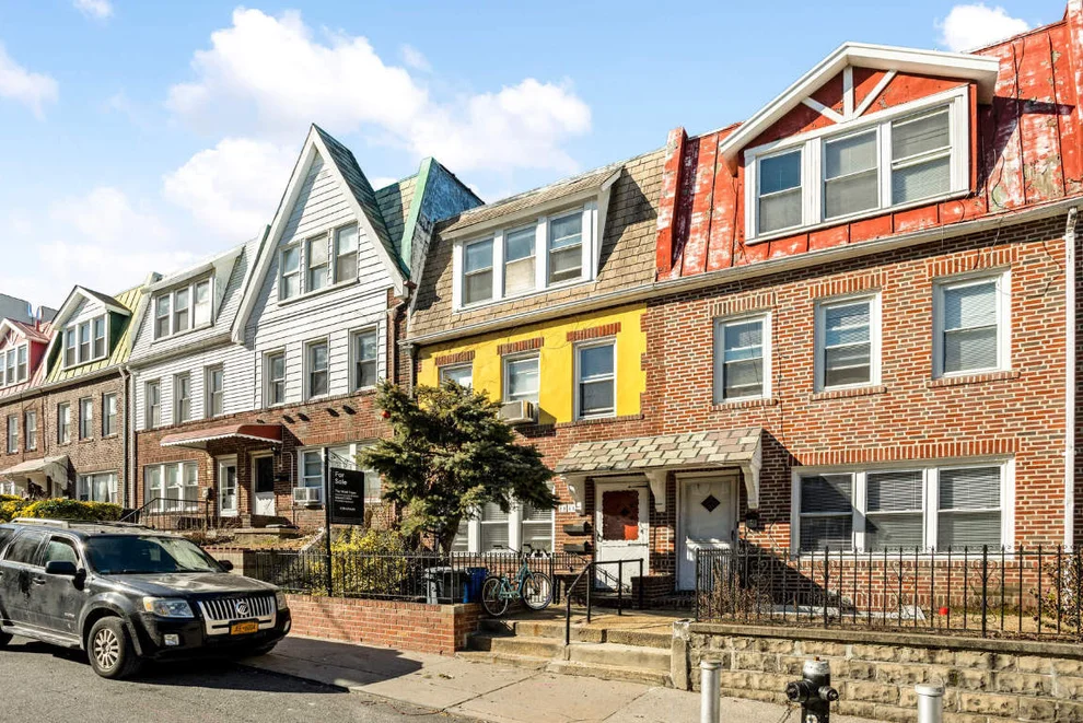 Unit for sale at 20-60 32nd Street, Queens, NY 11106
