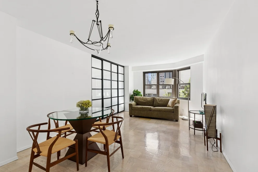 Unit for sale at 220 E 57TH Street, Manhattan, NY 10022