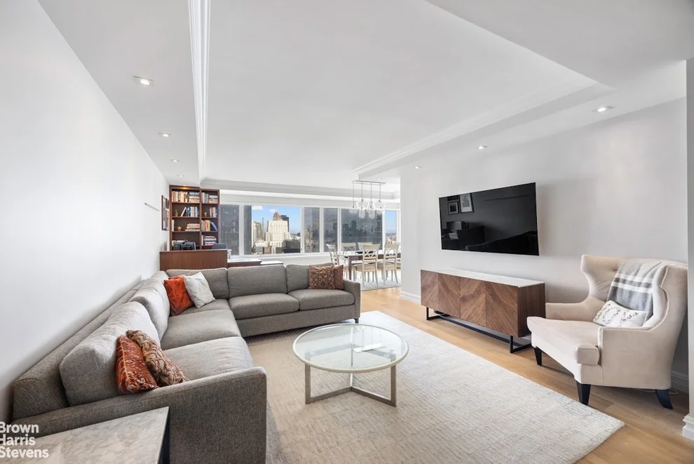 Unit for sale at 425 E 58TH Street, Manhattan, NY 10022