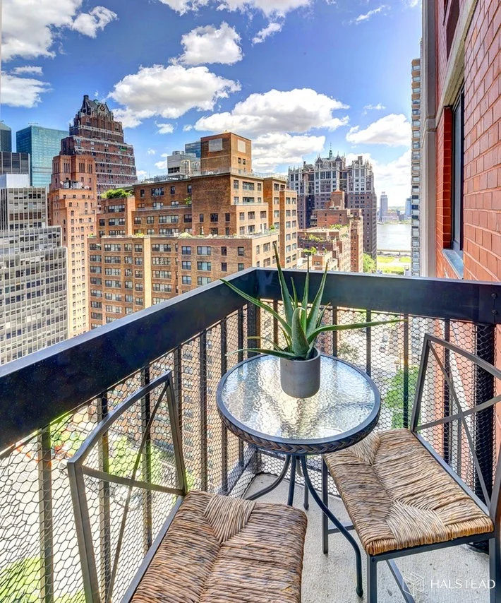 Unit for sale at 250 E 40TH Street, Manhattan, NY 10016
