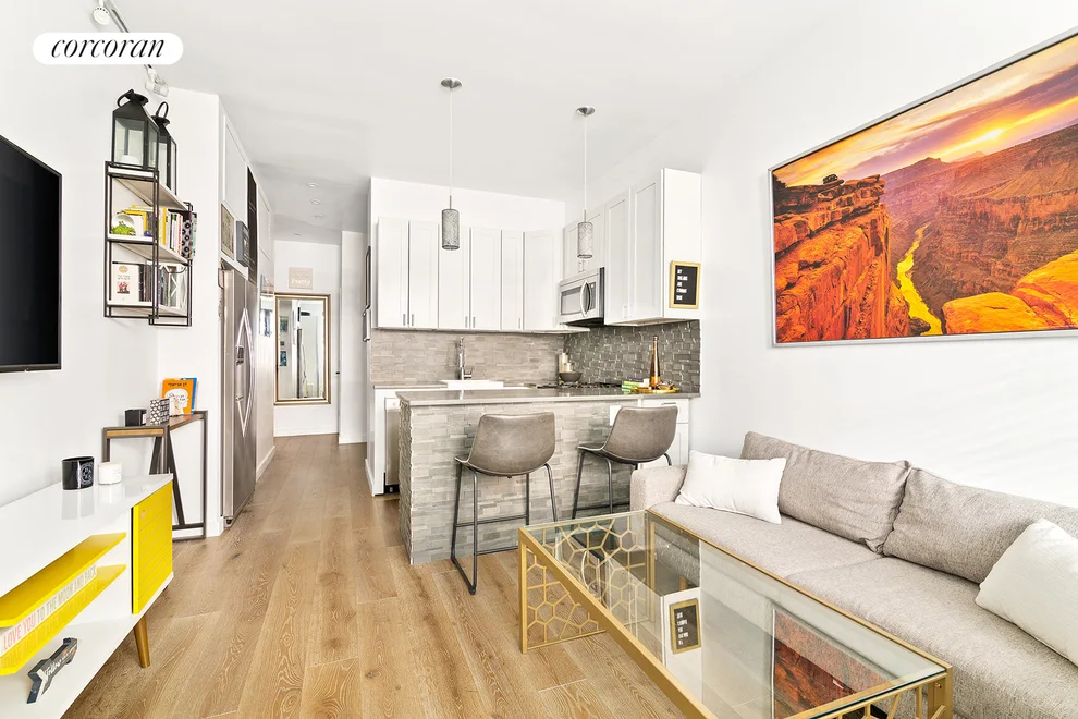 Unit for sale at 148 E 84th Street, Manhattan, NY 10028