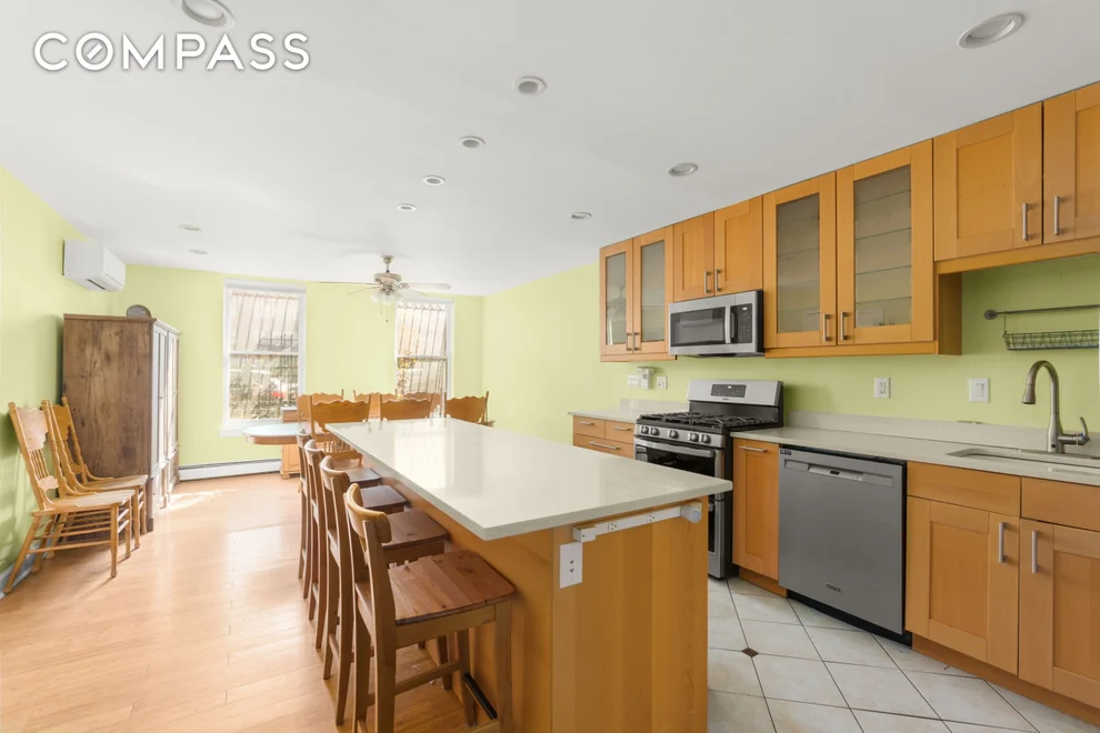 Unit for sale at 231 E 110th Street, Manhattan, NY 10029