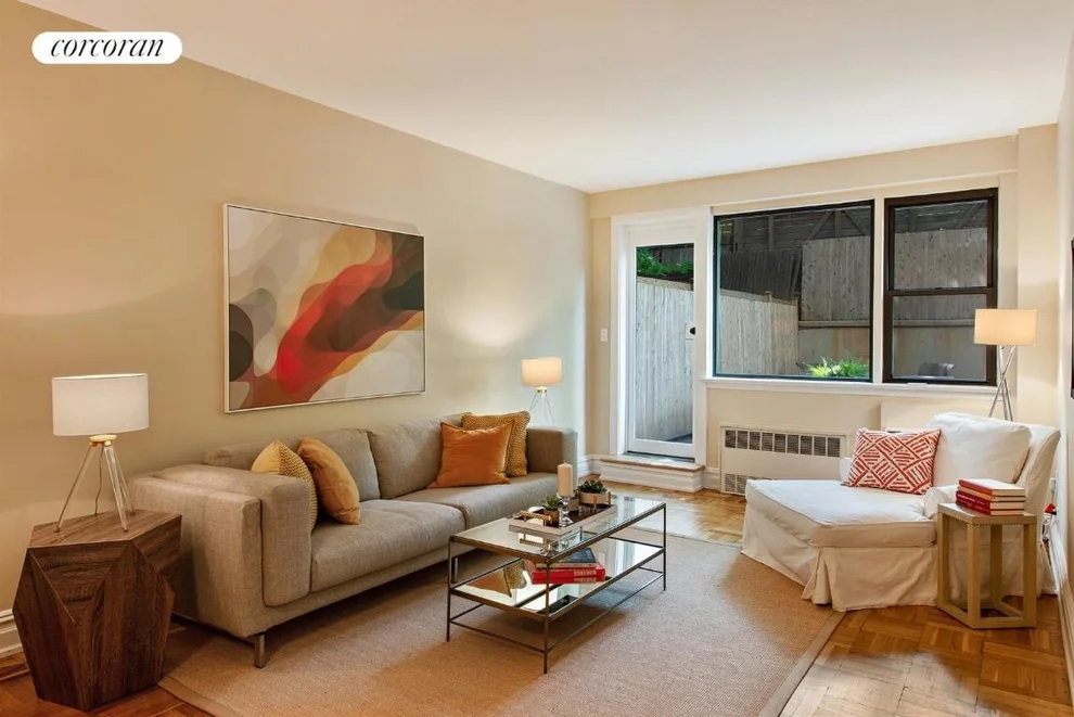 Unit for sale at 50 King Street, Manhattan, NY 10014