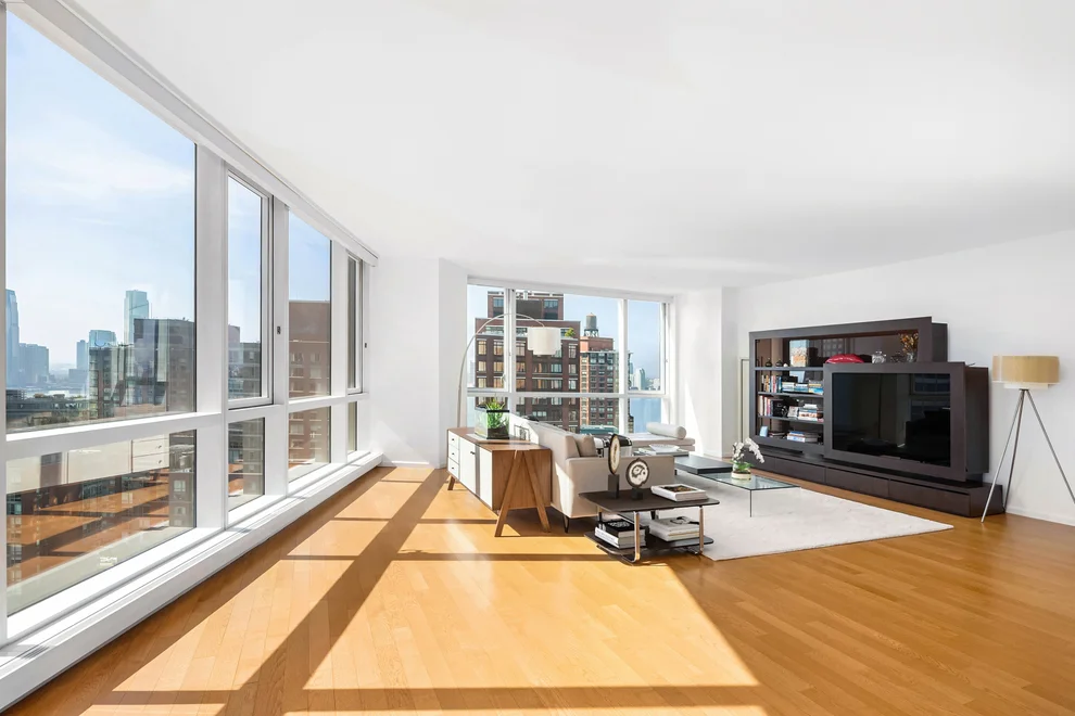 Unit for sale at 200 Chambers Street, Manhattan, NY 10007