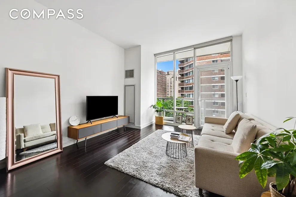 Unit for sale at 300 E 23rd Street, Manhattan, NY 10010