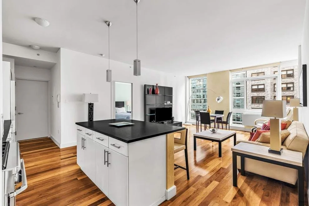 Unit for sale at 212 E 57TH Street, Manhattan, NY 10022